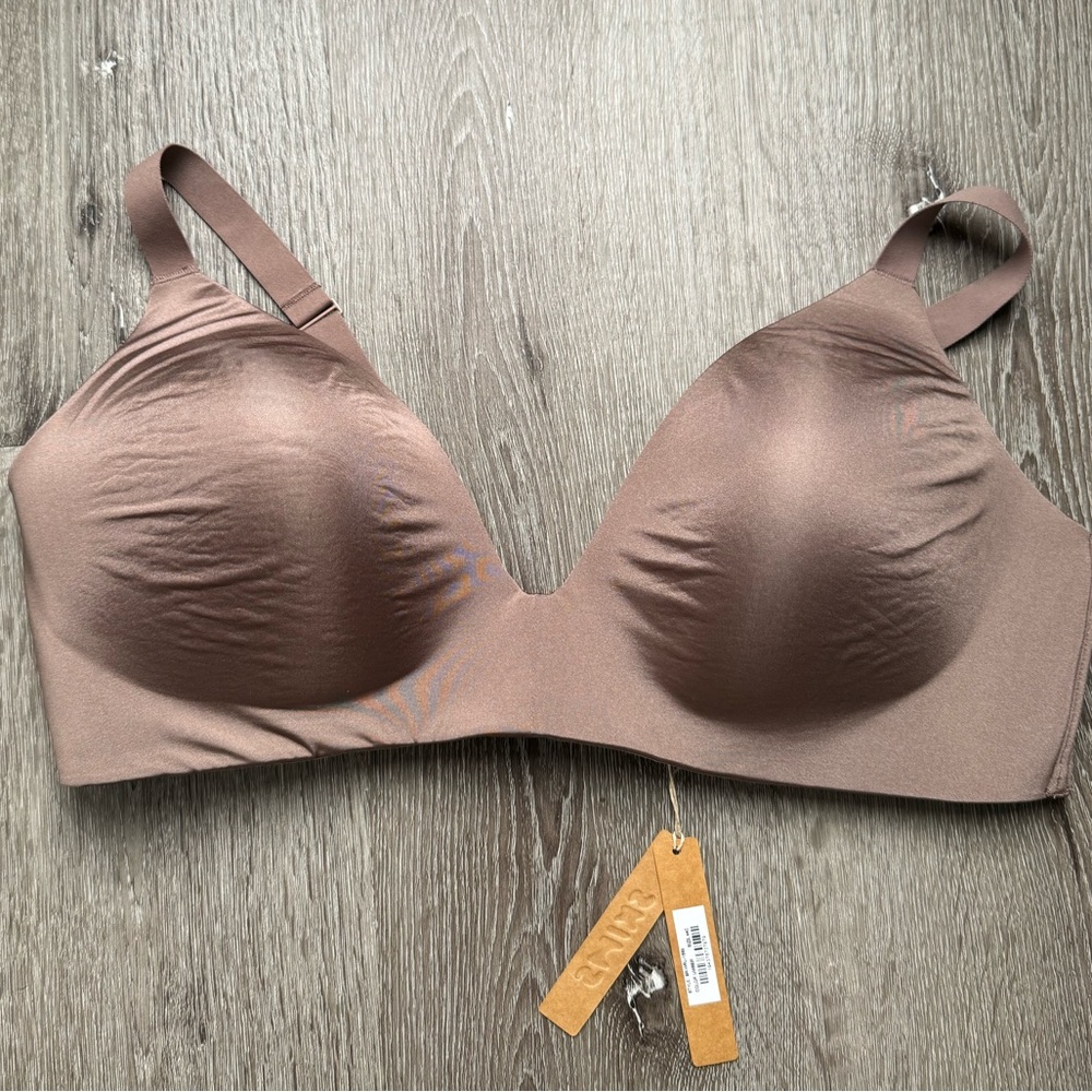 SKIMS Wireless T-Shirt Bra 44C Umber Brown Full Coverage NWT